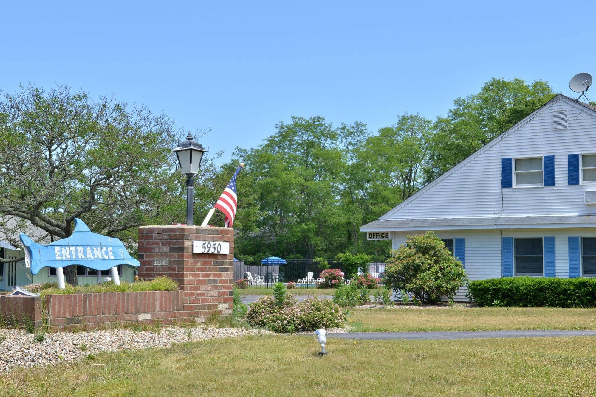 Blue Dolphin Inn Eastham Exterior photo